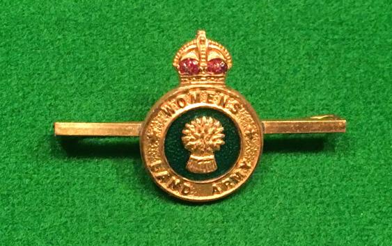 WLA gilt and enamel tie pin.