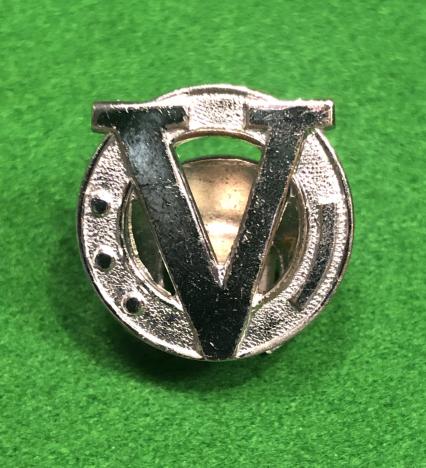 Victory lapel badge.