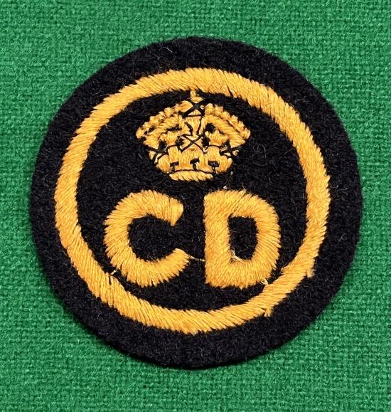 Civil Defence Beret /Cap badge.