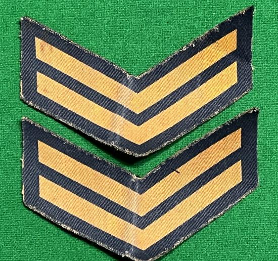 Senior Warden rank chevrons.