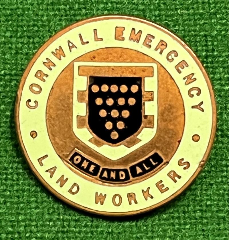 Cornwall Emergency Land Workers Lapel Badge.