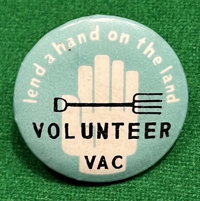 Volunteer Agricultural Camp Lapel Badge.