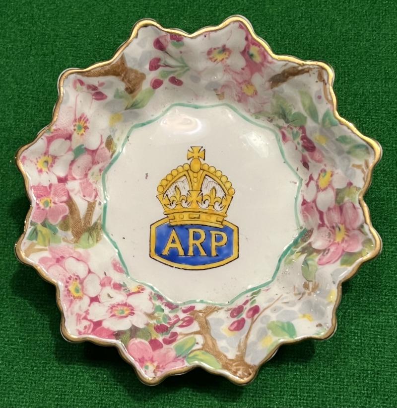 Shelley ARP Bon Bon Dish.