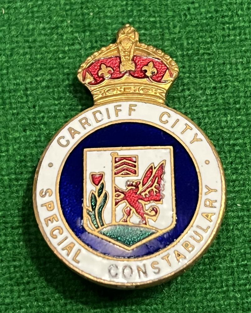 Cardiff City Special Constabulary Lapel badge.