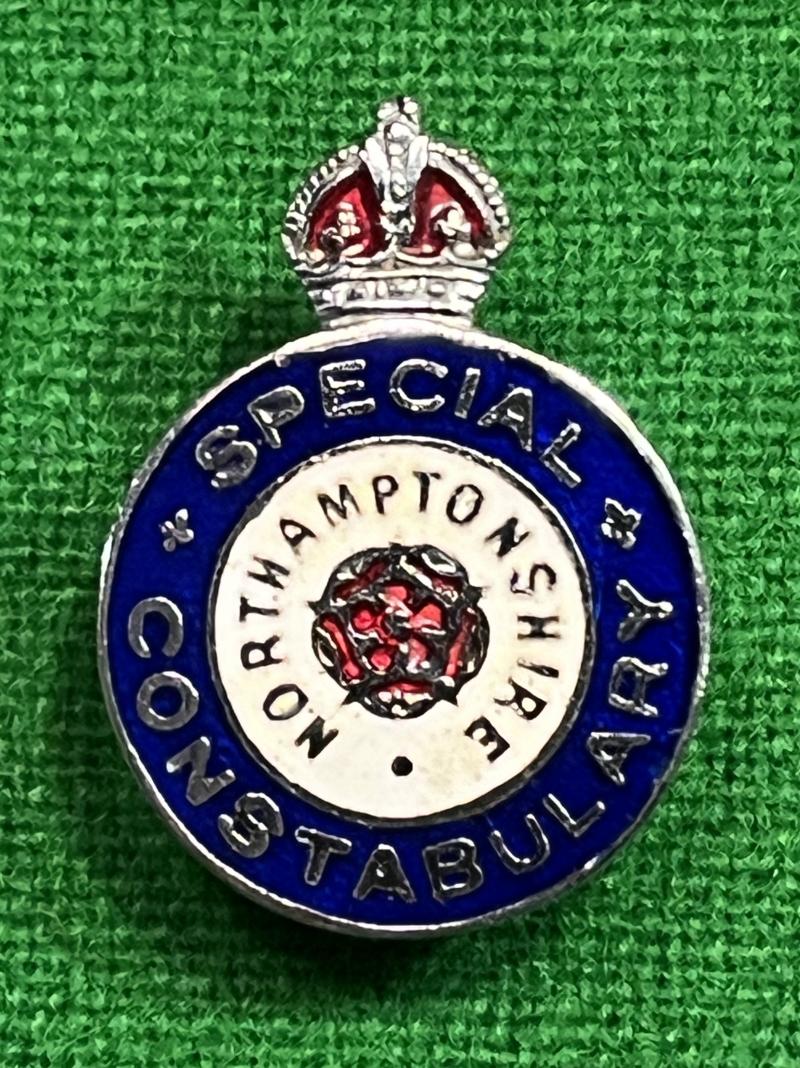 Northamptonshire Special Constable's lapel badge.