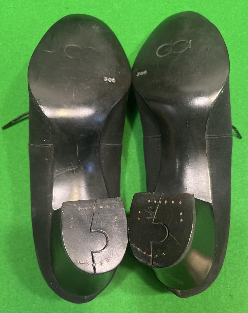 Lady's CC41 ' Utility ' Shoes.