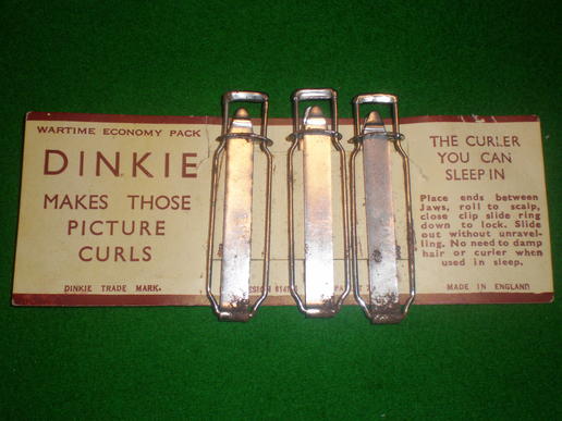 Wartime 'Dinkie' curlers pack.