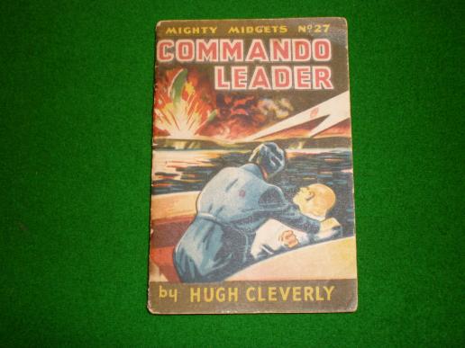 Children's miniature book ' Commando Leader '.