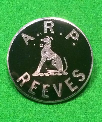 Reeves ARP Lapel badge.